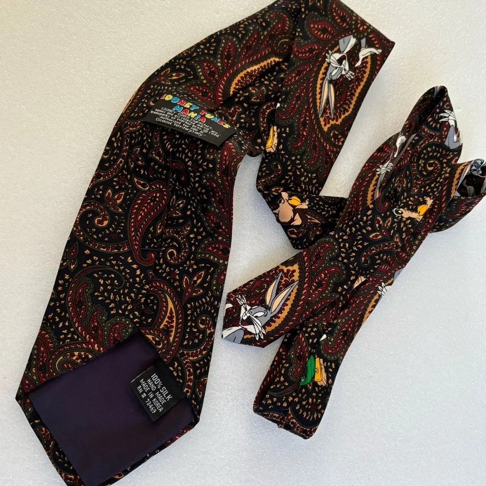 VTG 1994 Looney Tunes Silk Tie Bugs Bunny Marvin Taz Paisley Brown